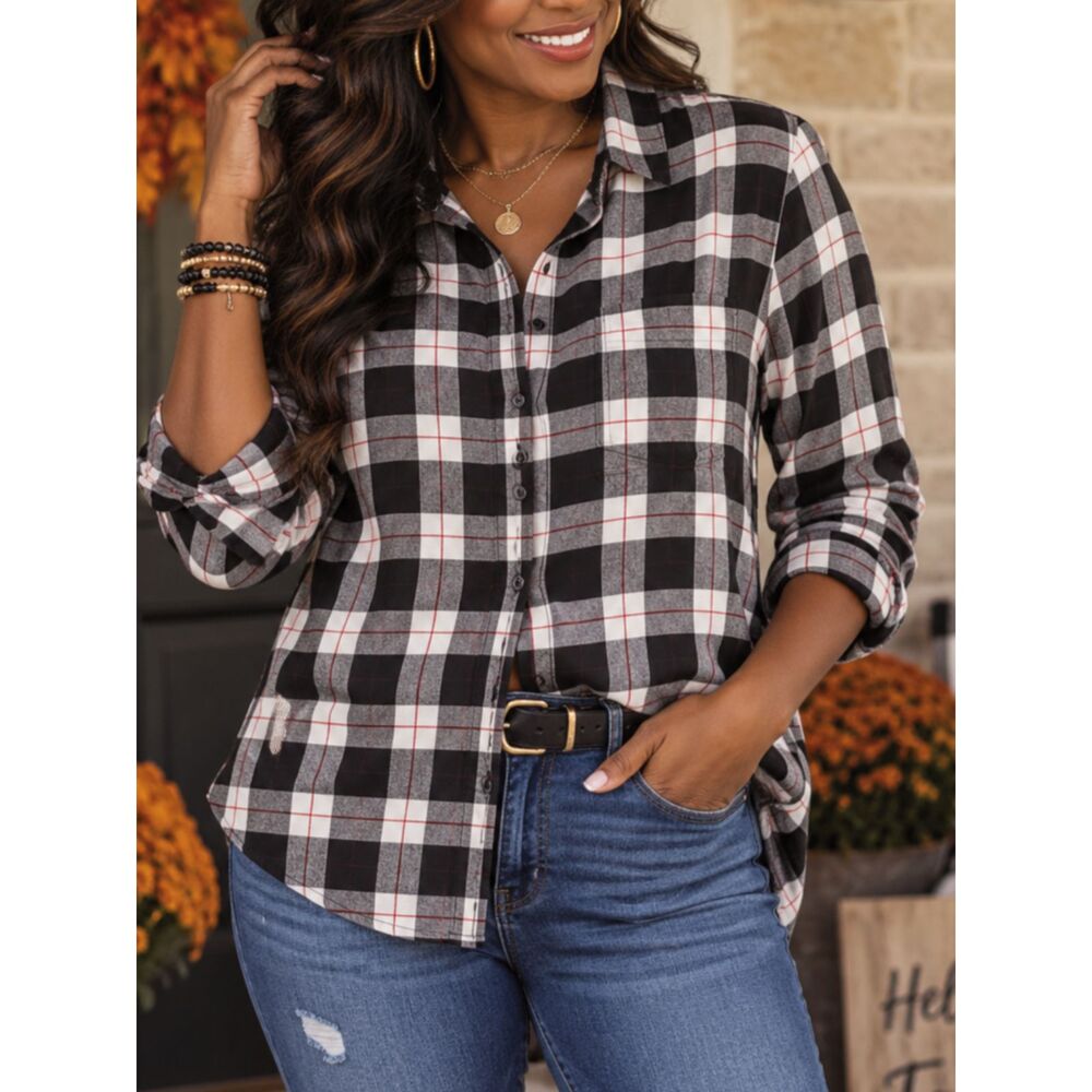 SO Cotton Perfectly Soft Flannel Large Women's Jrs White Black Plaid Button Up
